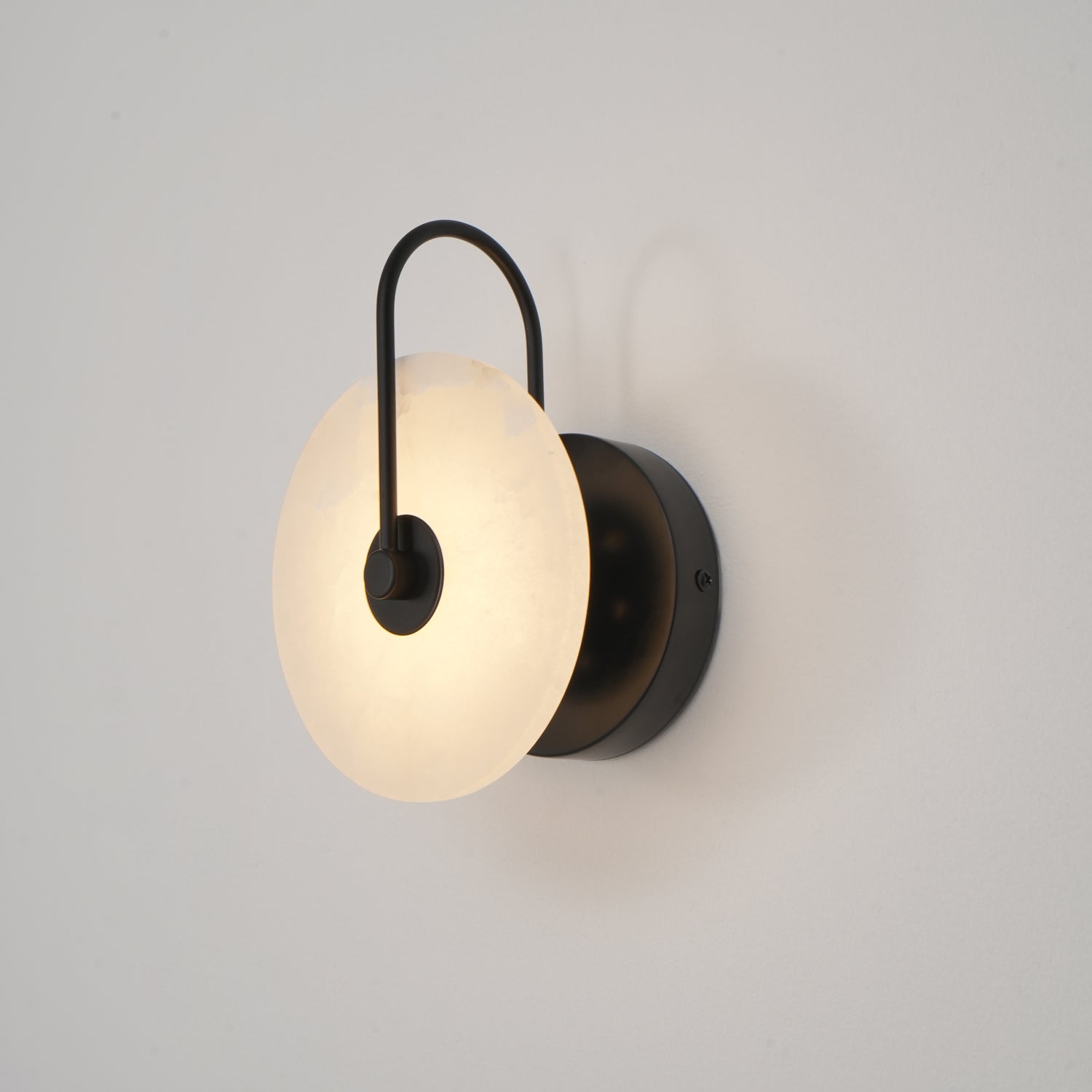 LuxeStone Light - Elegante LED-Wandlamp van Moderne Steen