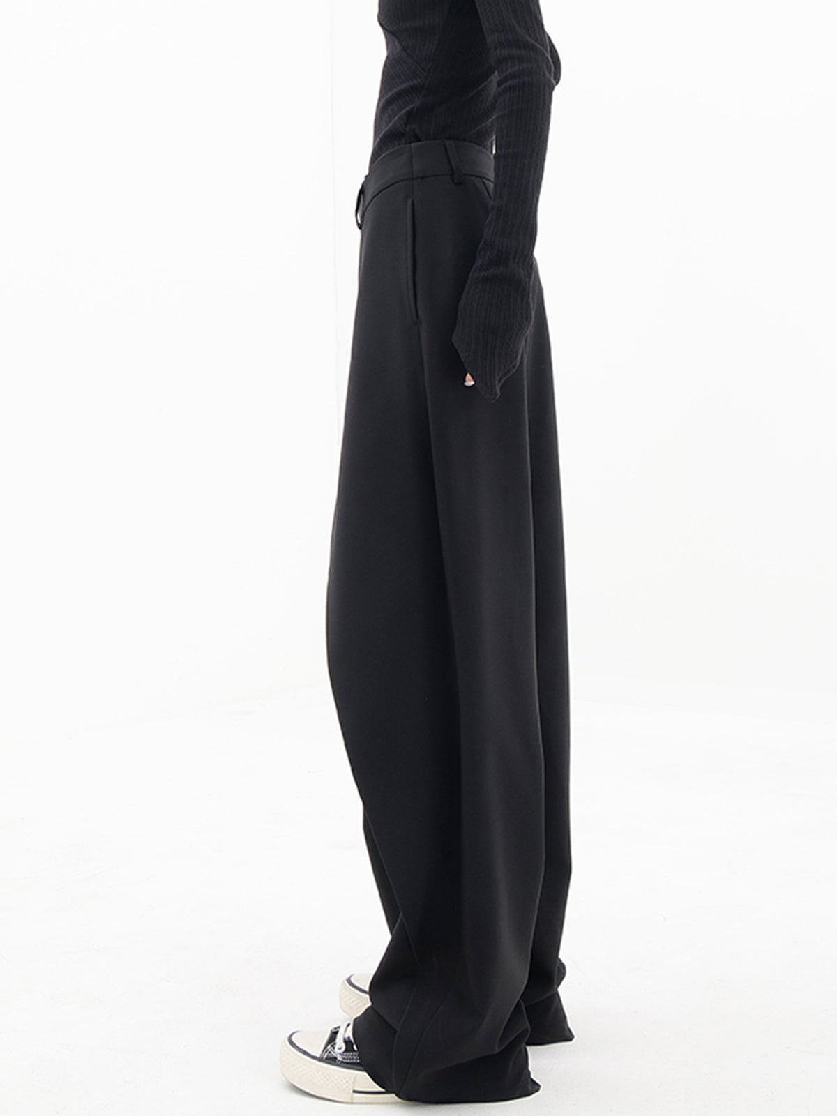 Visconte | Asymmetrische Wide Leg Dress Broek met Knopen