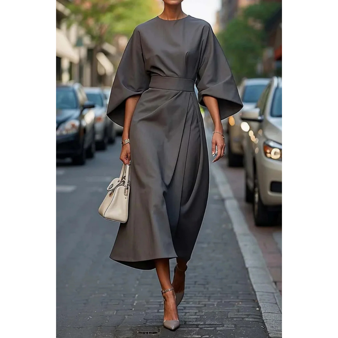 Selva | Elegante jurk met lantaarnmouwen en ceintuur