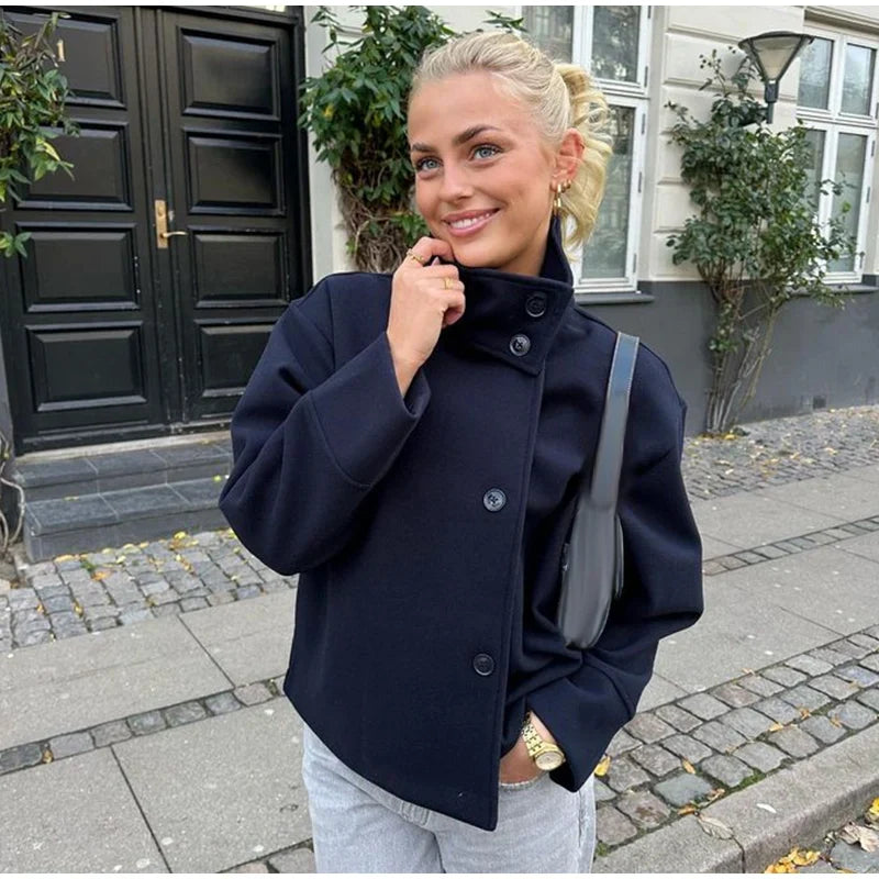 Chique Korte Damesjas voor Herfst – Elegante Kraag en Knoopsluiting, Perfect voor Laagjes, Verkrijgbaar in Meerdere Kleuren