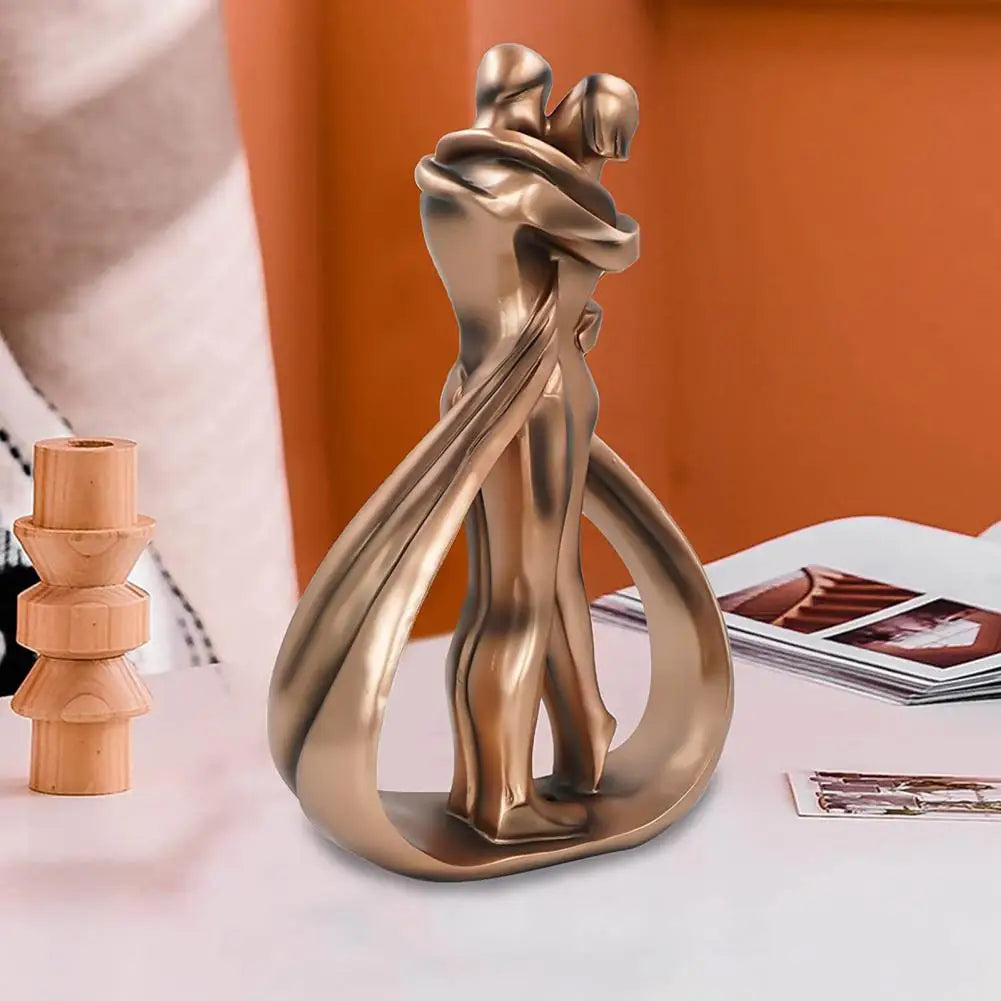 Serenio Sculptuur Omhelzend Paar - Bronskleurig Beeld van Kunsthars als Woondecoratie en Cadeau voor Liefde en Verbondenheid