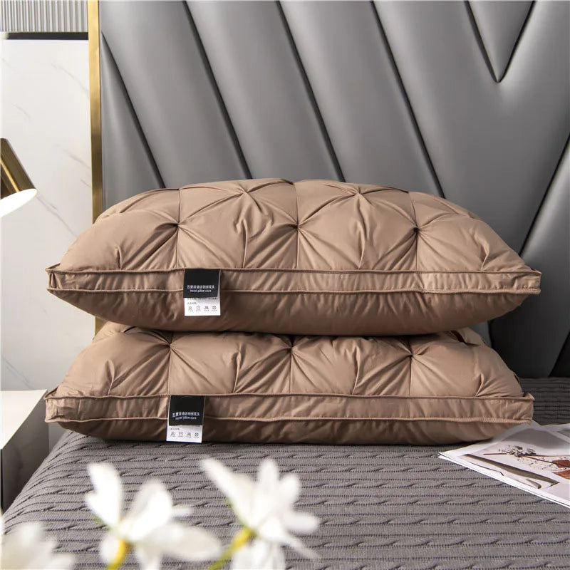 Hotel kussen met Dons | Artistiek en comfortabel - Voegt een moderne twist toe aan elk interieur