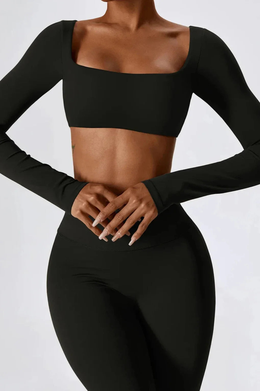 SENNA | Set van flared legging en lange mouw crop top