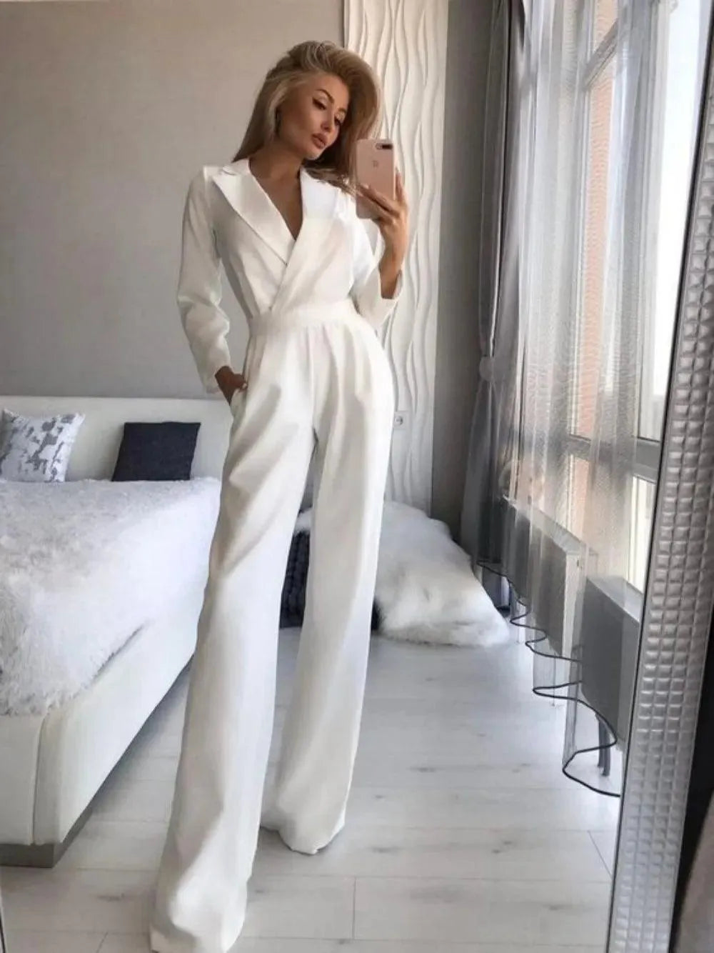 Vrouwelijke Jumpsuit met Lange Mouwen - Visconte