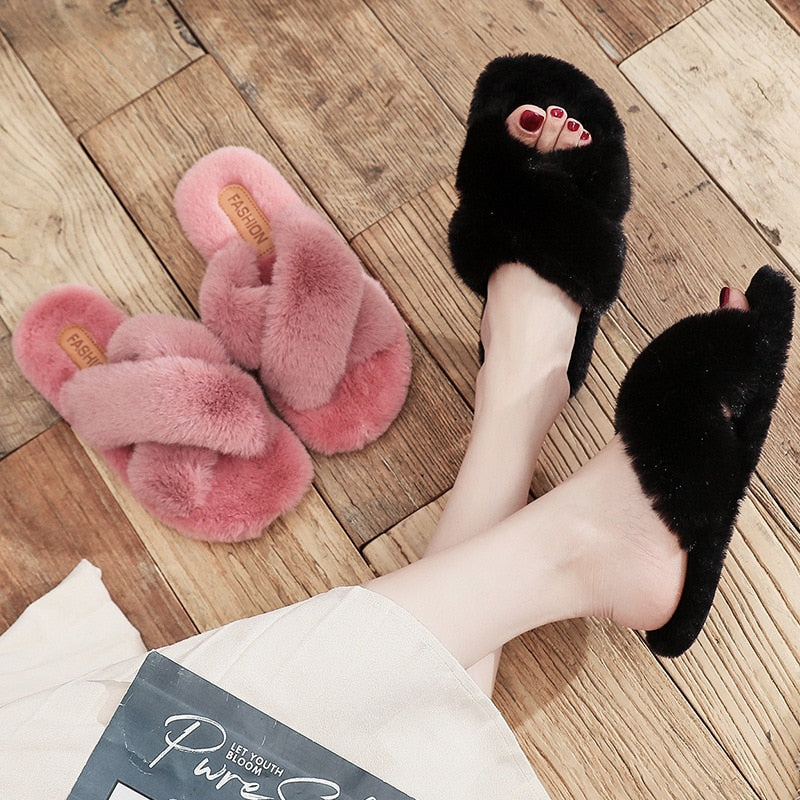 Fluffy Slippers | Black - Soft and Comfortable - Ideal for Home Use