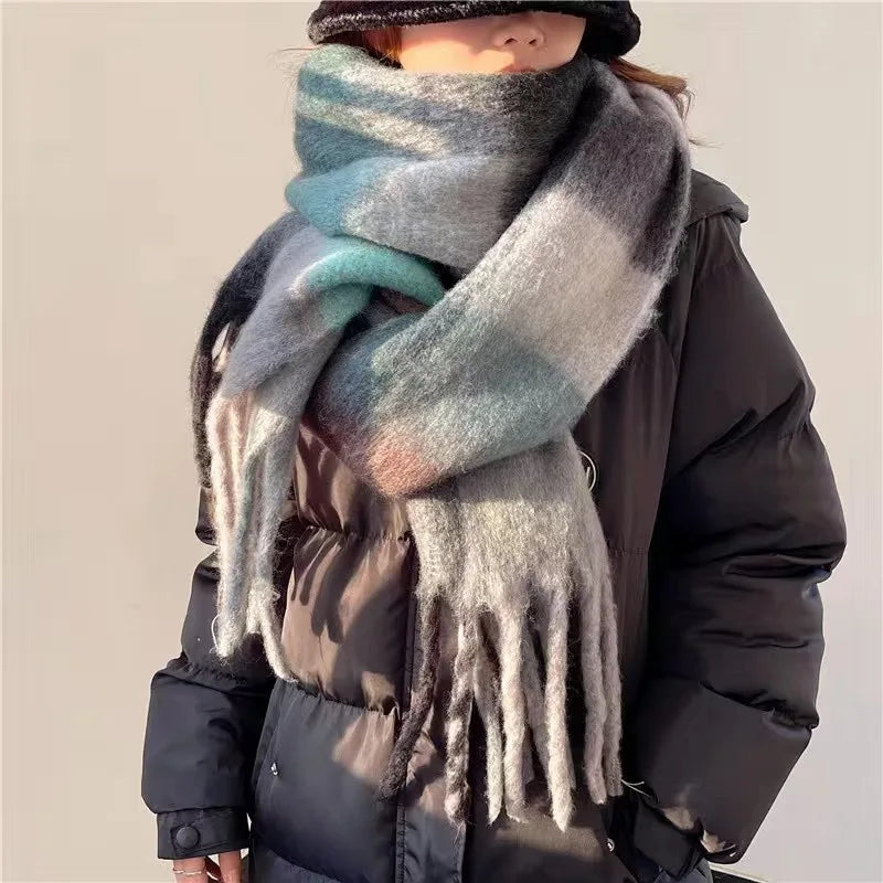 Maelle Grote Wintersjaal met Kleurverloop - Zachte Dik Geweven Sjaal met Franjes in Wolmix-Look - Warme Omslagdoek voor Dames in 7 Kleuren