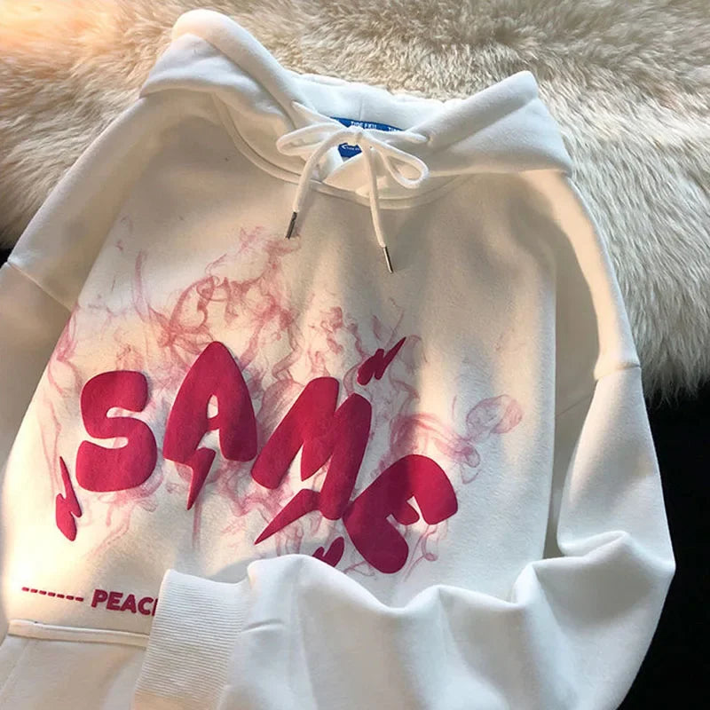 Bold Statement Hoodie | Losse Pasvorm | Grote Teksten - Luid en Trots, Straatwijs