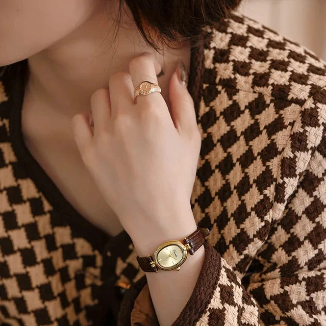 Sienna - Elegante quartz horloge met gouden wijzerplaat