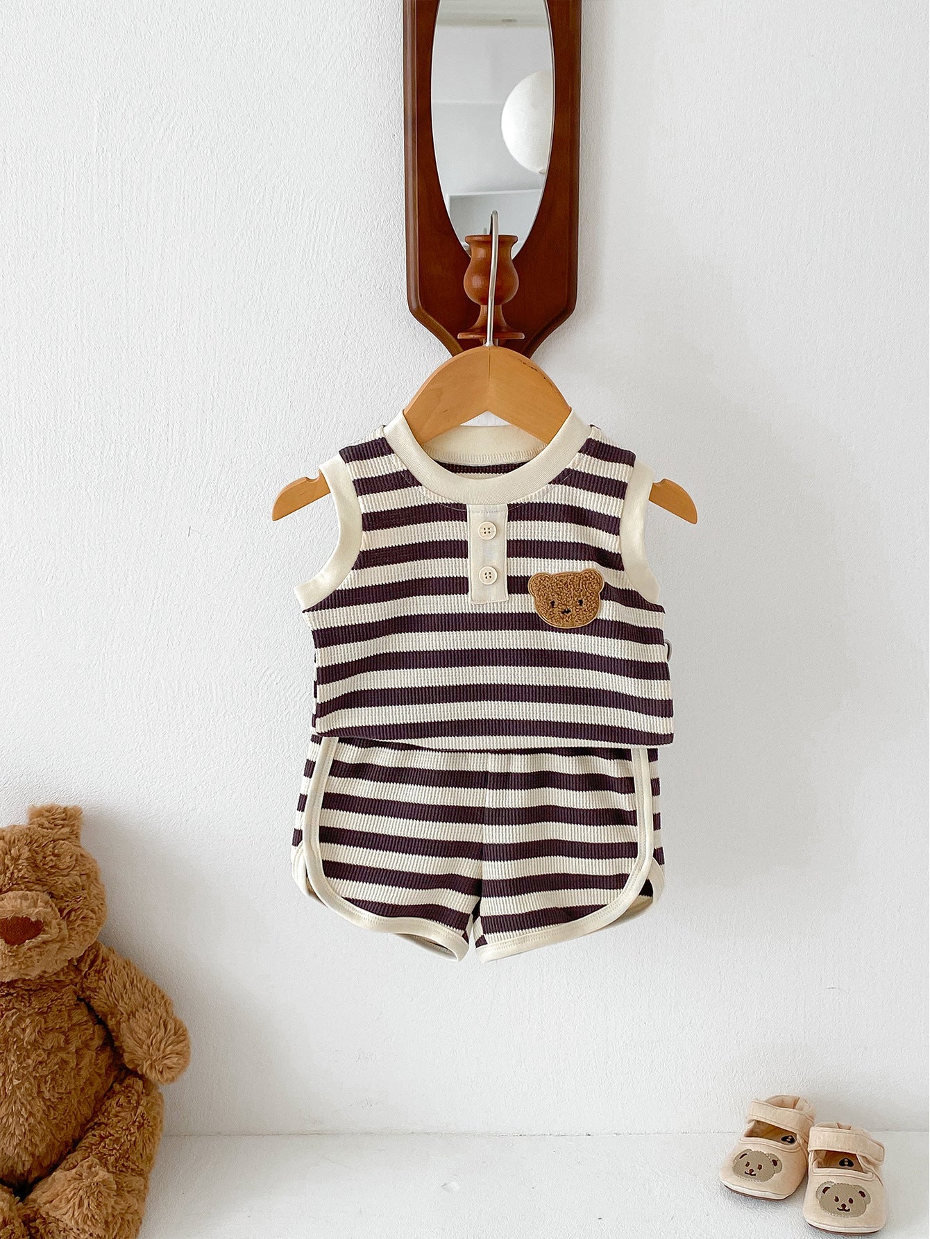 Gestreepte Zomerset Hemd en Short met Beer - Baby Peuter, Bruin/Zwart/Rood/Grijs, Maat 0-3 Jaar
