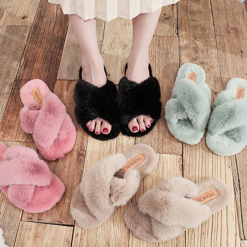 Fluffy Slippers | Black - Soft and Comfortable - Ideal for Home Use