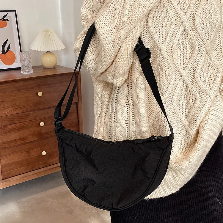 Koozy | Modieuze Dumpling Bag voor Elke Outfit