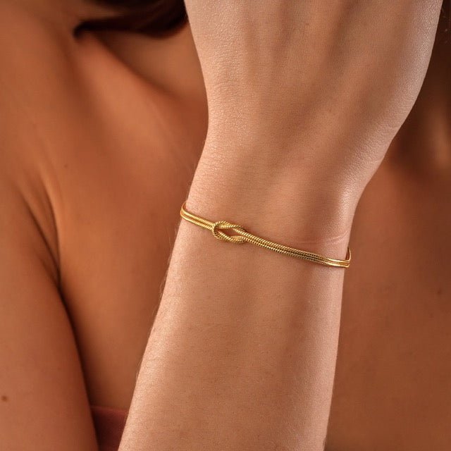 Visconte | Minimalistische armband liefdesknoop