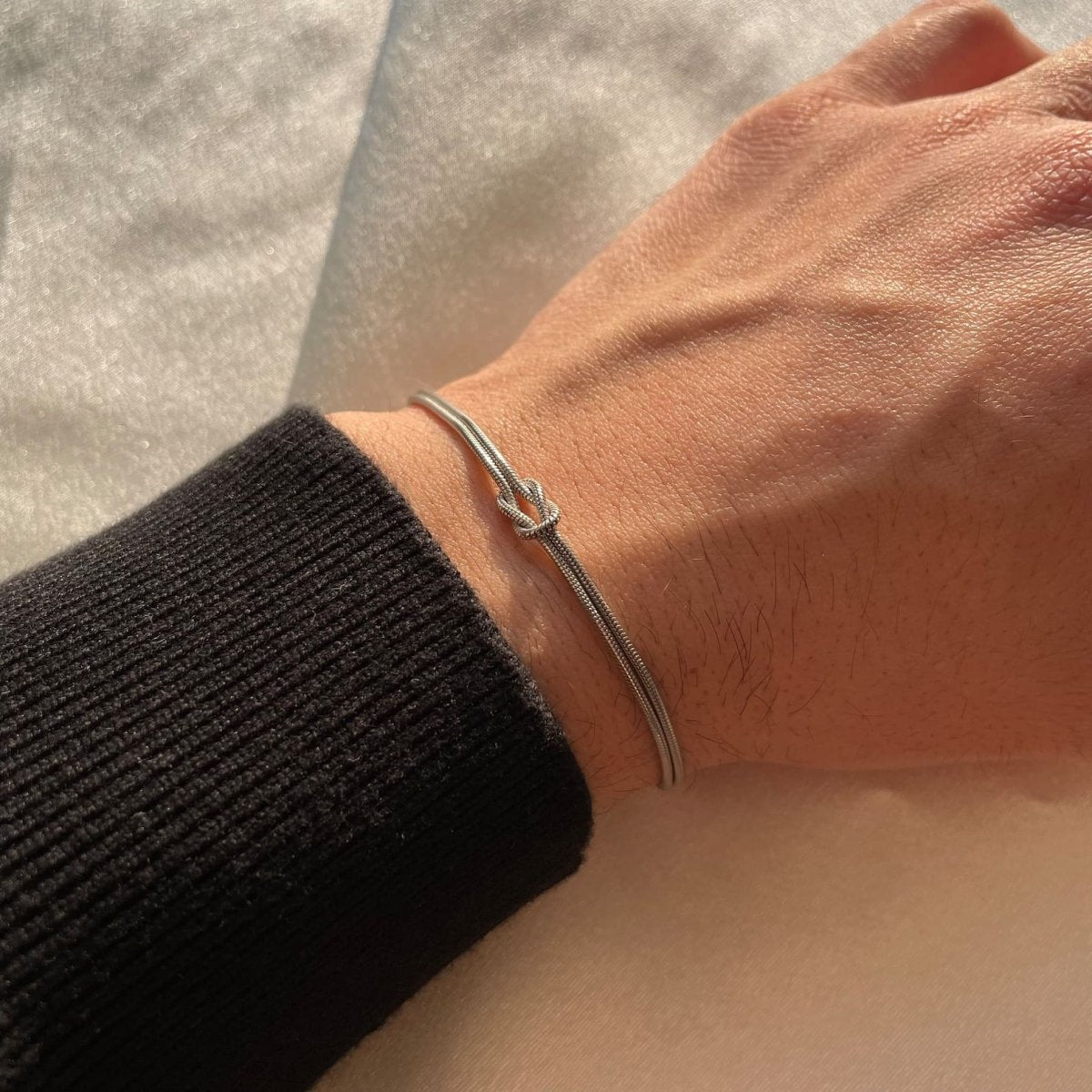 Visconte | Minimalistische armband liefdesknoop