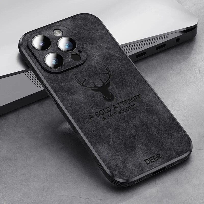 Deer - Luxe Leren iPhone Hoesje met Stijlvol Design en Schokbestendige Bescherming