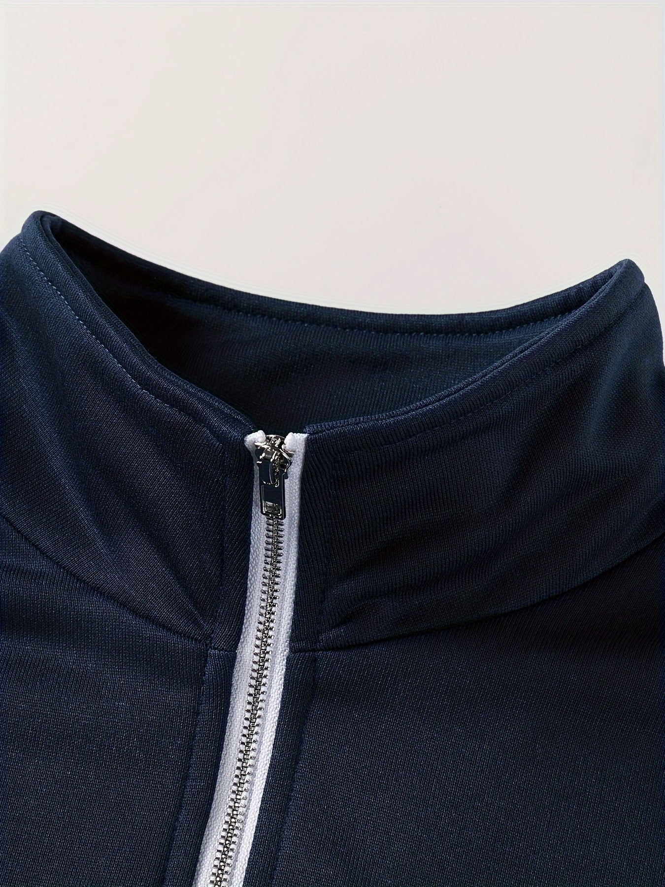 Visconte | Many Wear Embroidered Half-Zip Pullover