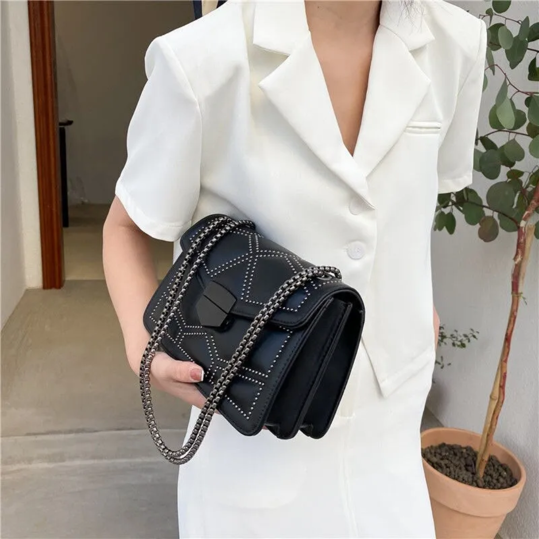 Victoria Crossbody Bag | Vintage &amp; Luxurious