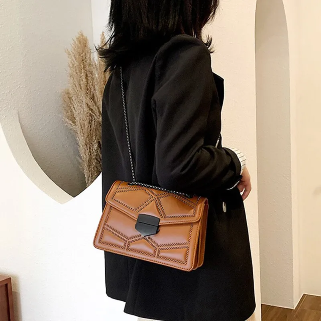 Victoria Crossbody Bag | Vintage &amp; Luxurious