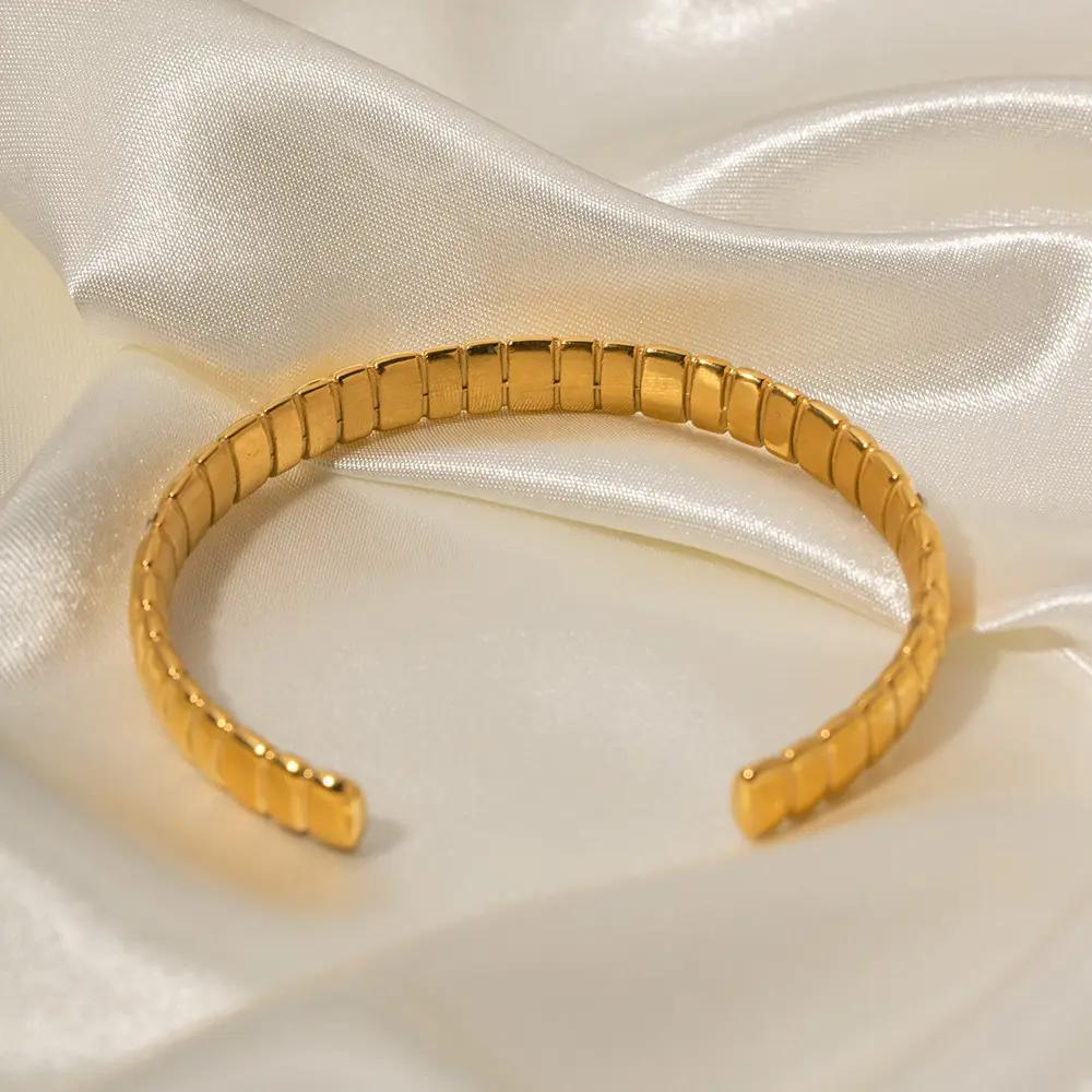 Visconte | Elegante Gouden & Steen Armband Bangles