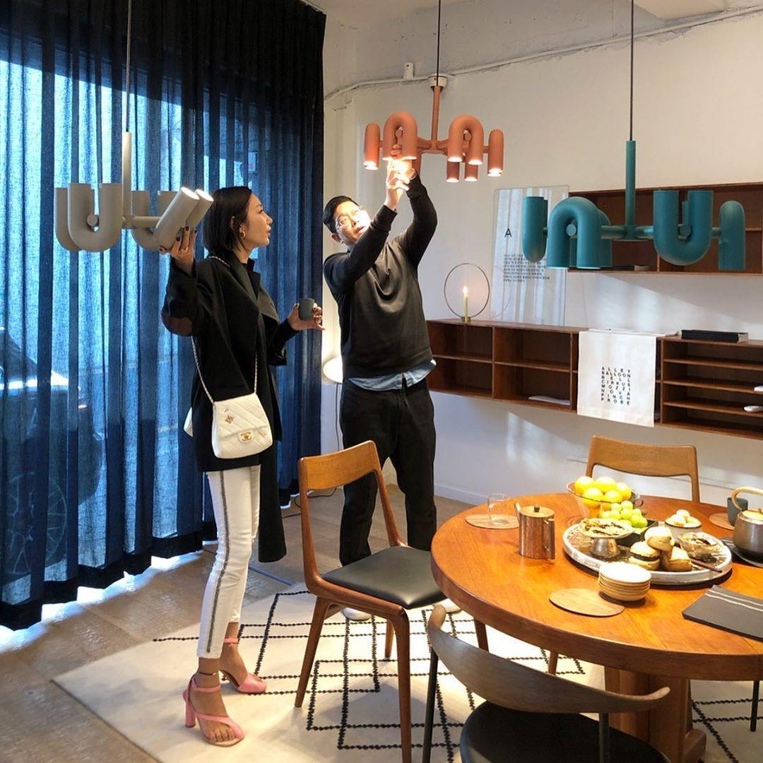 Cirqunova Moderne Led Kroonluchter Met Draaibare Lichtarmen