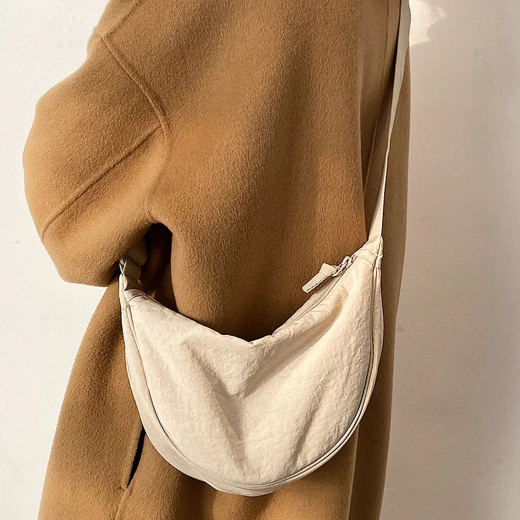 Koozy | Modieuze Dumpling Bag voor Elke Outfit