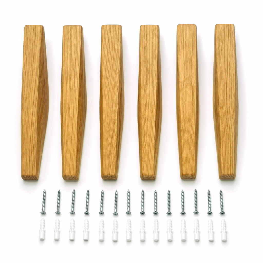 De zes houten wandhaken met meegeleverde schroeven en pluggen