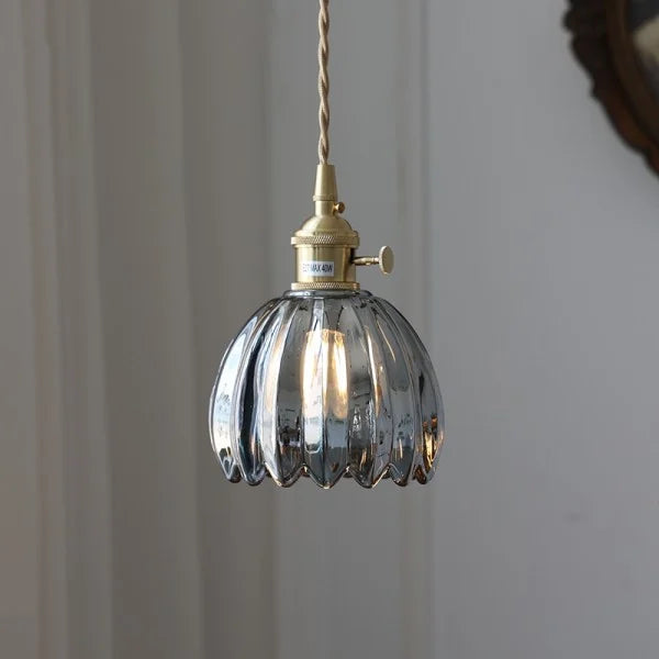 Japanse Retro Glazen Bloem Hanglamp | Elegante Bloemvormige Hanglamp Glas | Warme Sfeerverlichting | Hoogwaardige Materialen | Moderne en Retro Stijlcombinatie | Interieur Design Eyecatcher | Eenvoudige Installatie