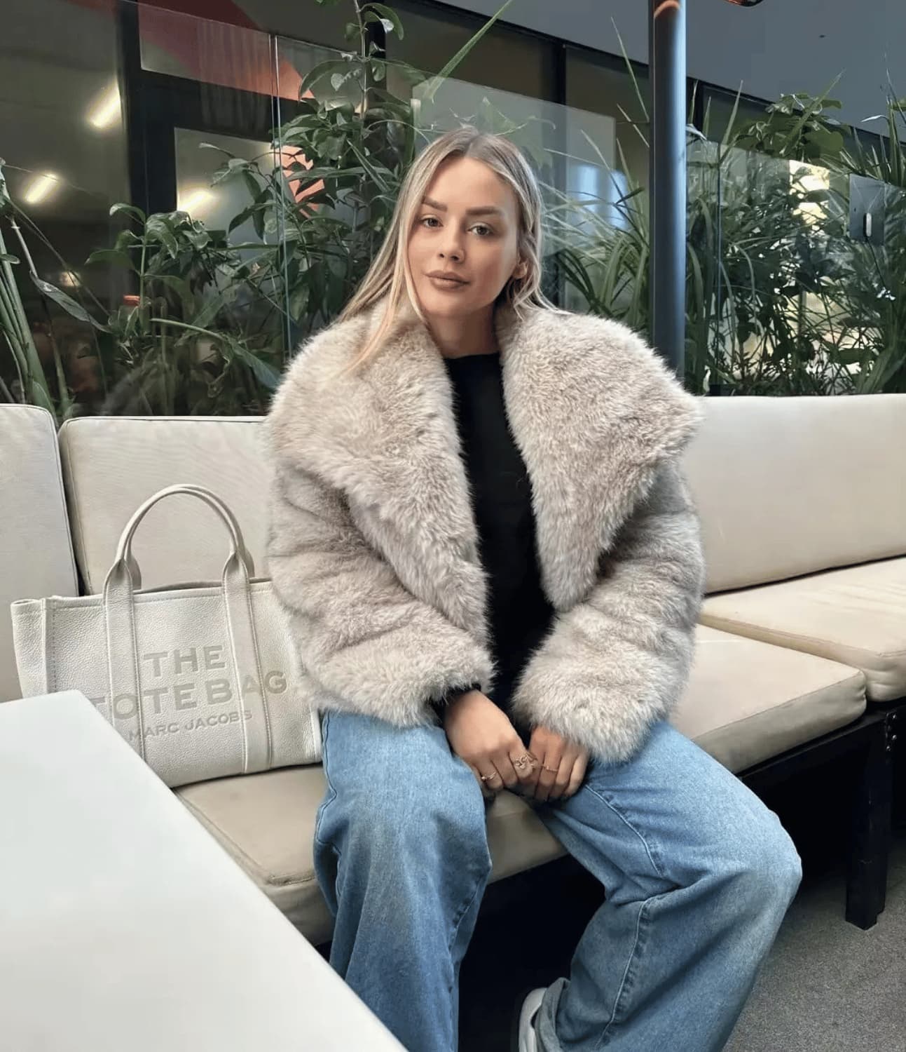 VISCONTE | Faux Fur Coat