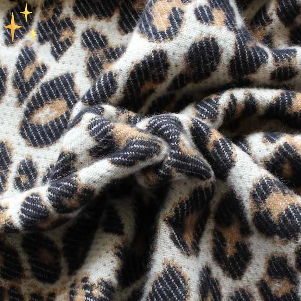 Livia - Luxe Gebreide Sjaal met Leopard Print