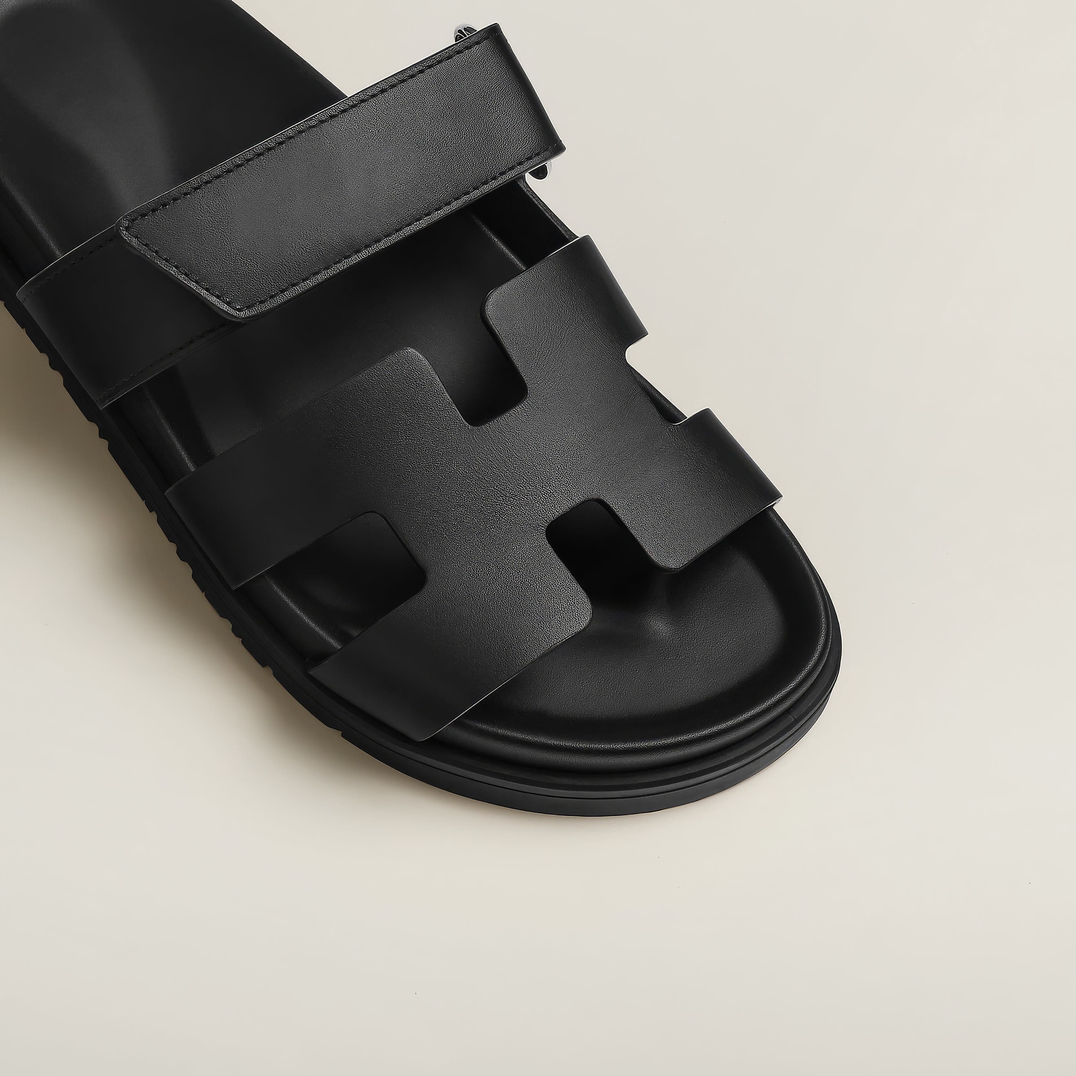 Heren Sandalen – Comfortabele Instappers met Stevige Zool en Luxe Uitstraling