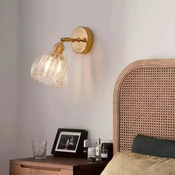 Vintage wandverlichting | Tulpvormig glas | Bloemknop ontwerp | Retro stijl | Tijdloze elegantie | Zacht warm licht | Metaal en glas | E26/E27 fitting | Nicht dimbaar | Geschikt voor elke kamer