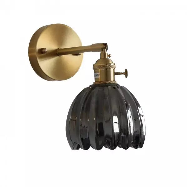 Vintage wandverlichting | Tulpvormig glas | Bloemknop ontwerp | Retro stijl | Tijdloze elegantie | Zacht warm licht | Metaal en glas | E26/E27 fitting | Nicht dimbaar | Geschikt voor elke kamer