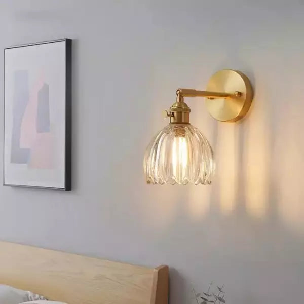 Vintage wandverlichting | Tulpvormig glas | Bloemknop ontwerp | Retro stijl | Tijdloze elegantie | Zacht warm licht | Metaal en glas | E26/E27 fitting | Nicht dimbaar | Geschikt voor elke kamer