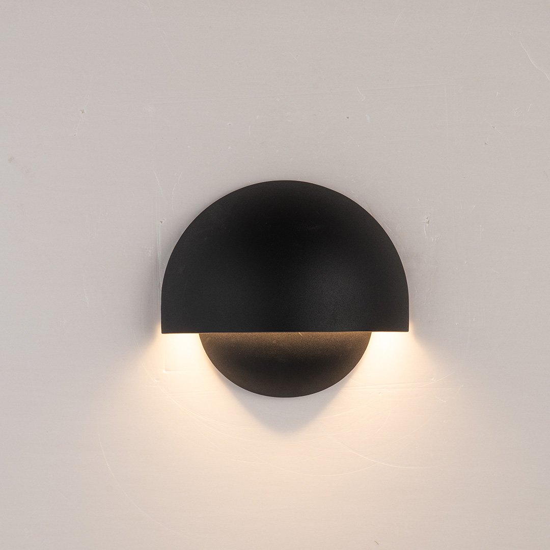 APOLLO | Wand Lamp