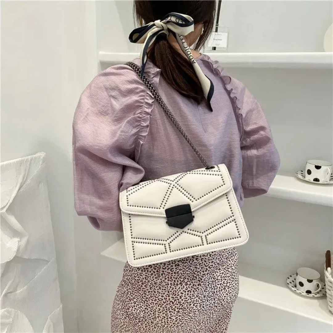 Victoria Crossbody Bag | Vintage &amp; Luxurious